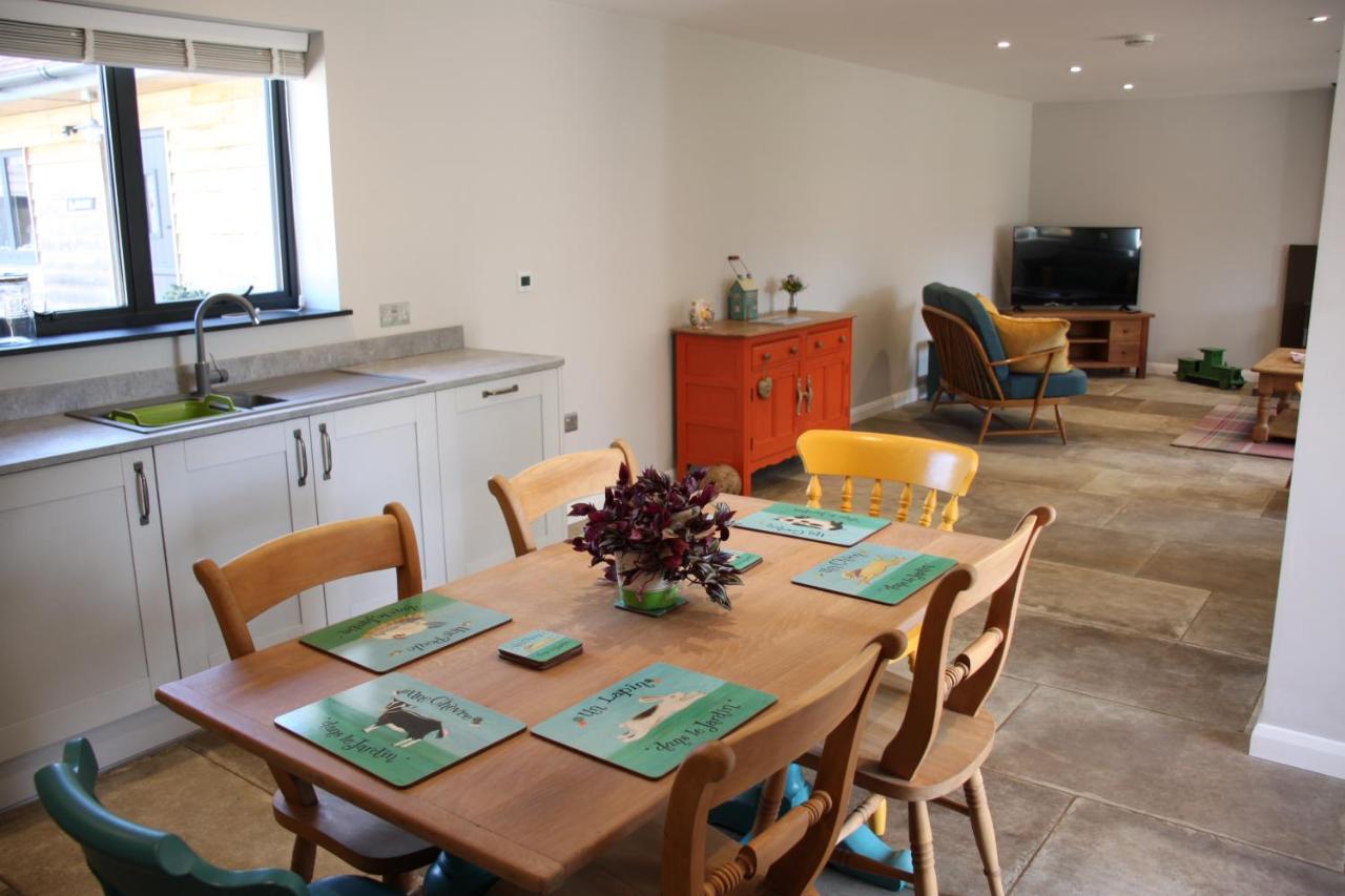 Wonderfully Spacious Luxury Holiday Cottage Billingshurst Esterno foto