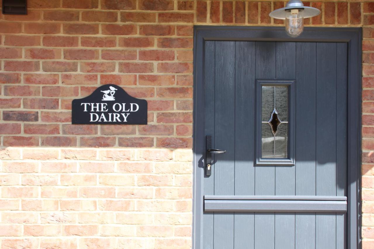 Wonderfully Spacious Luxury Holiday Cottage Billingshurst Esterno foto