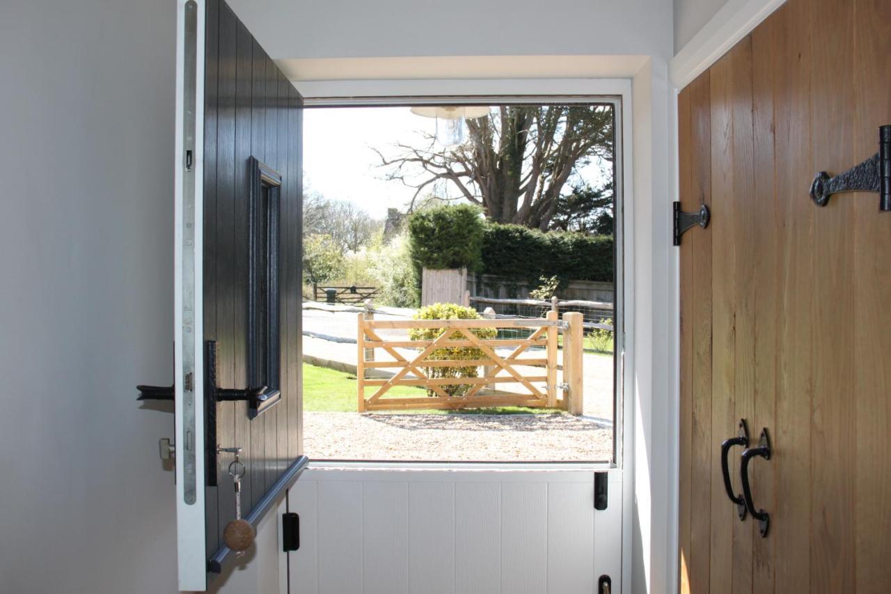 Wonderfully Spacious Luxury Holiday Cottage Billingshurst Esterno foto