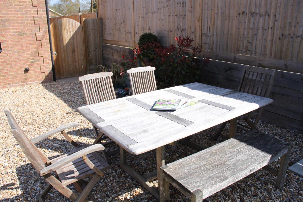 Wonderfully Spacious Luxury Holiday Cottage Billingshurst Esterno foto