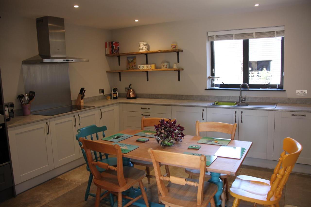 Wonderfully Spacious Luxury Holiday Cottage Billingshurst Esterno foto