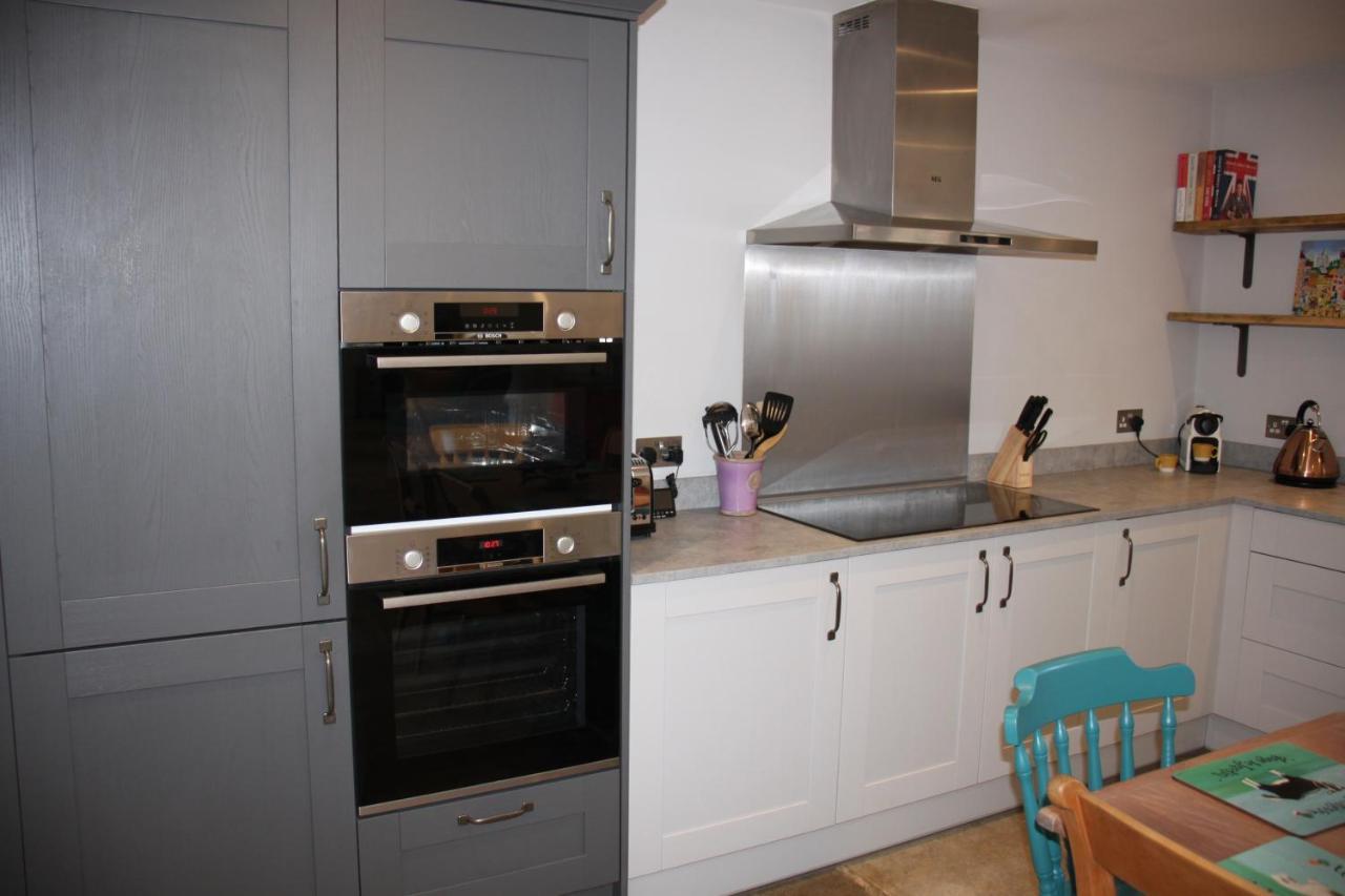Wonderfully Spacious Luxury Holiday Cottage Billingshurst Esterno foto
