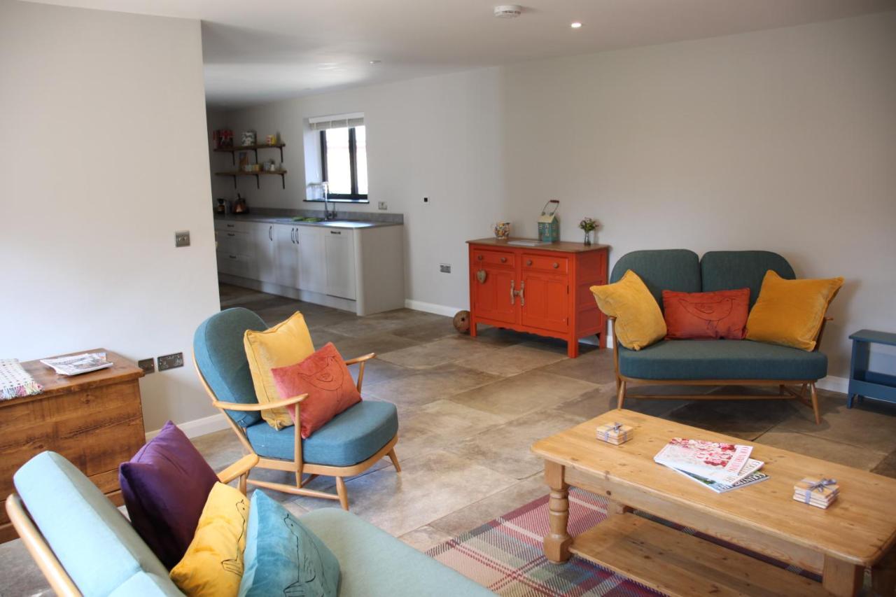 Wonderfully Spacious Luxury Holiday Cottage Billingshurst Esterno foto