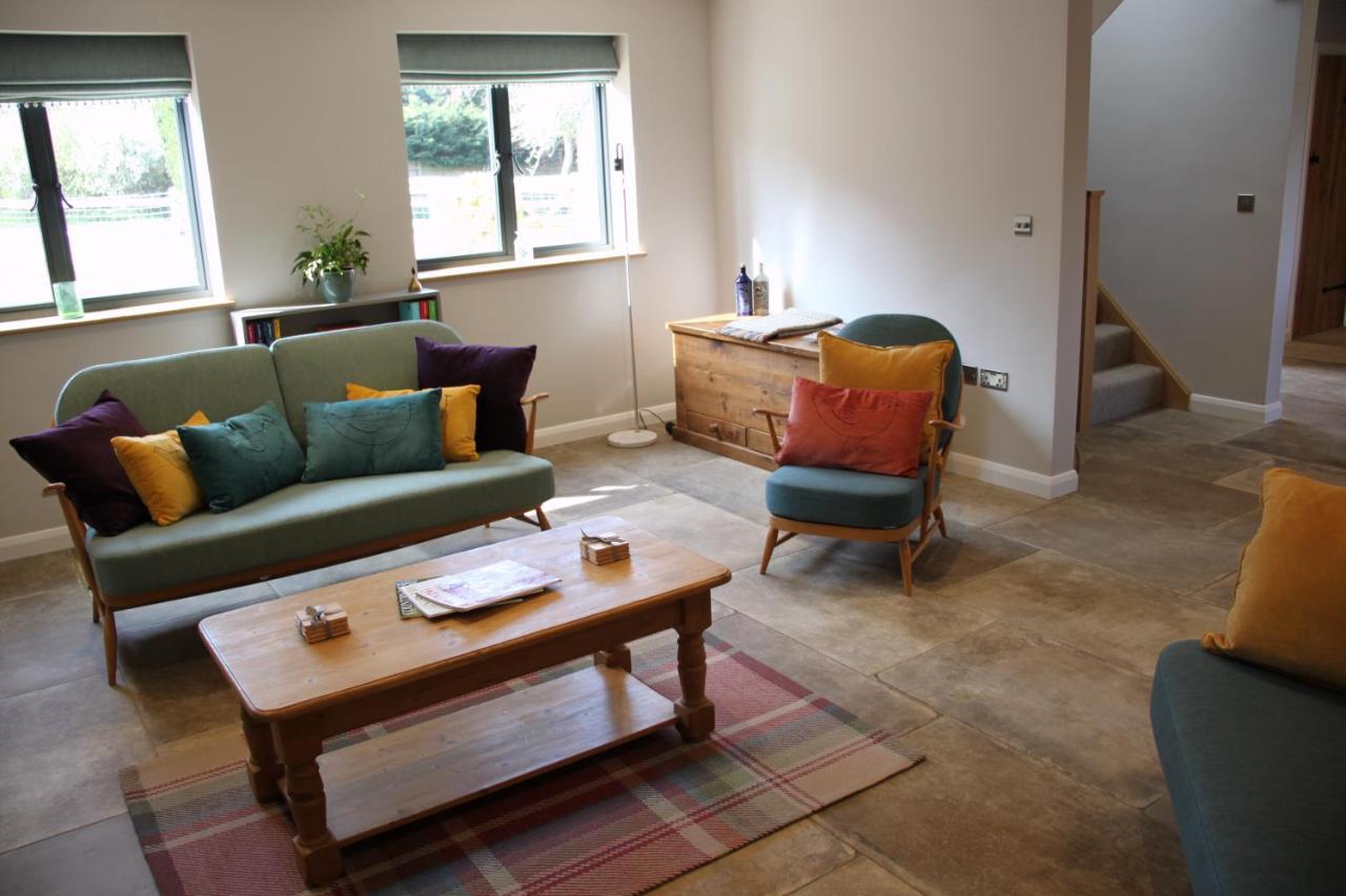 Wonderfully Spacious Luxury Holiday Cottage Billingshurst Esterno foto