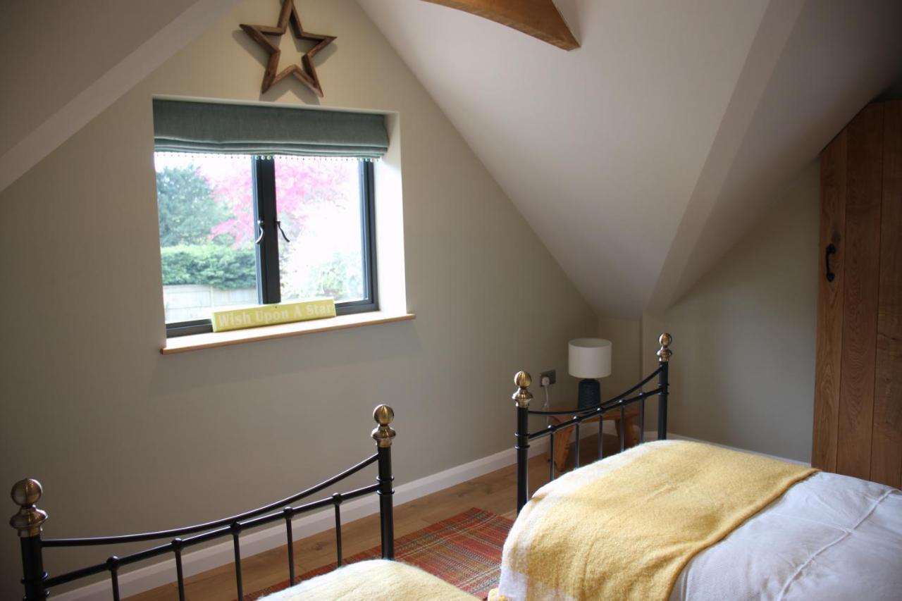Wonderfully Spacious Luxury Holiday Cottage Billingshurst Esterno foto
