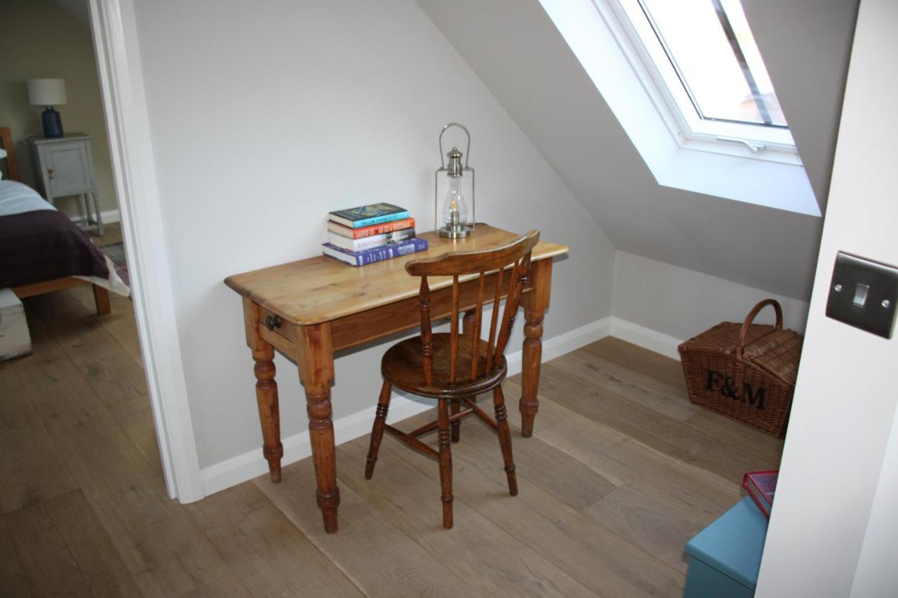 Wonderfully Spacious Luxury Holiday Cottage Billingshurst Esterno foto